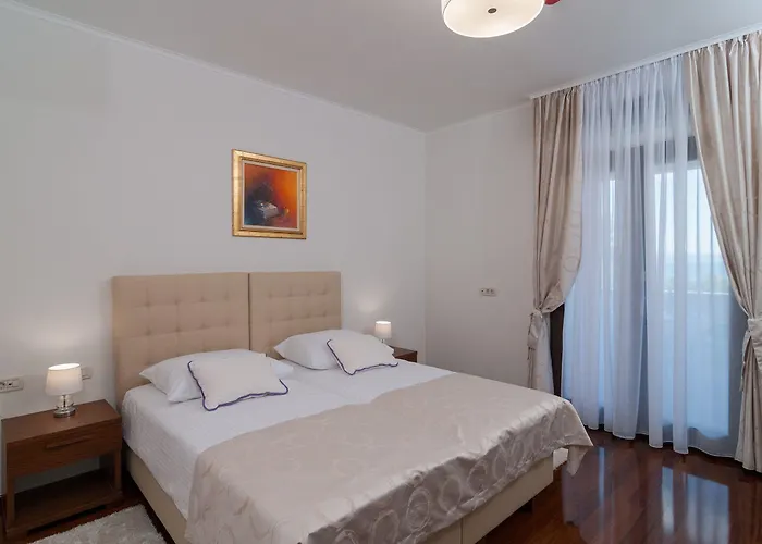 Luxury Near The Maison d'hôtes