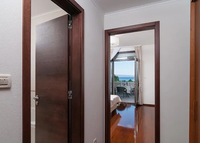 Luxury Near The Maison d'hôtes