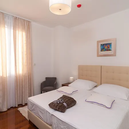 Luxury Near The Penzion Split